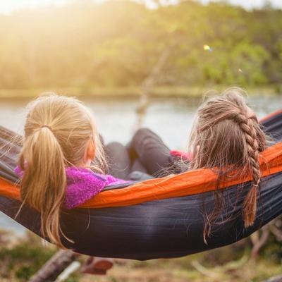 Campingurlaub mit Regenbogen