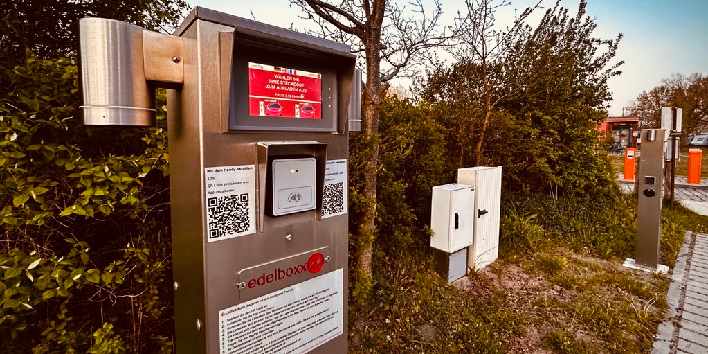 E-Ladestation auf dem Campingplatz