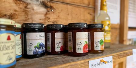 Bioshop in Born